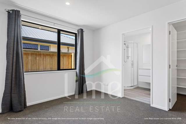 89 Pegasus Main Street Pegasus_4