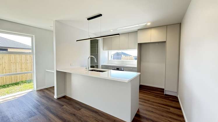 128 Scout Street Rolleston_2