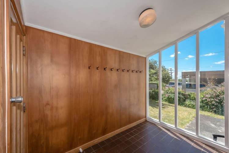 214 Hillcrest Road Hillcrest_11