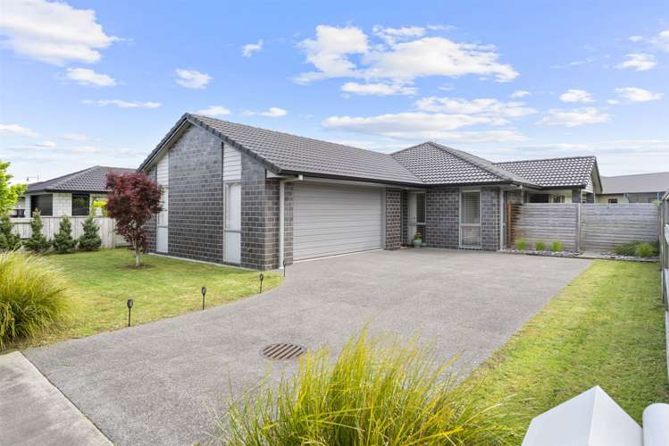 39 Plescher Crescent Leamington_24