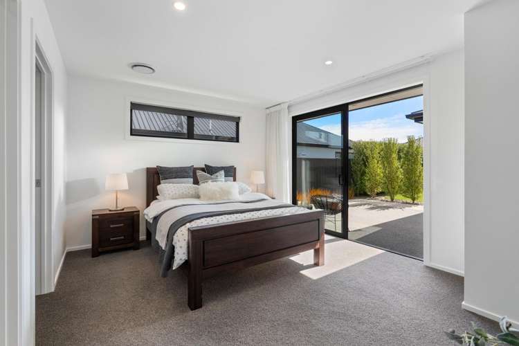 211 Wingatui Road Mosgiel_17