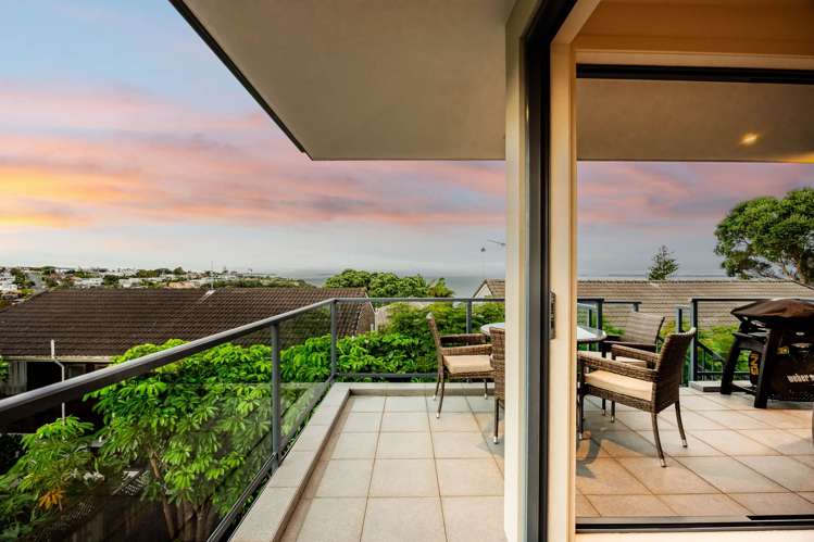 9a Scarboro Terrace Murrays Bay_16