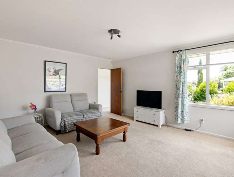  93 Russell Road Huntly_4