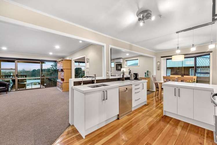 88 Houchens Road Glenview_6