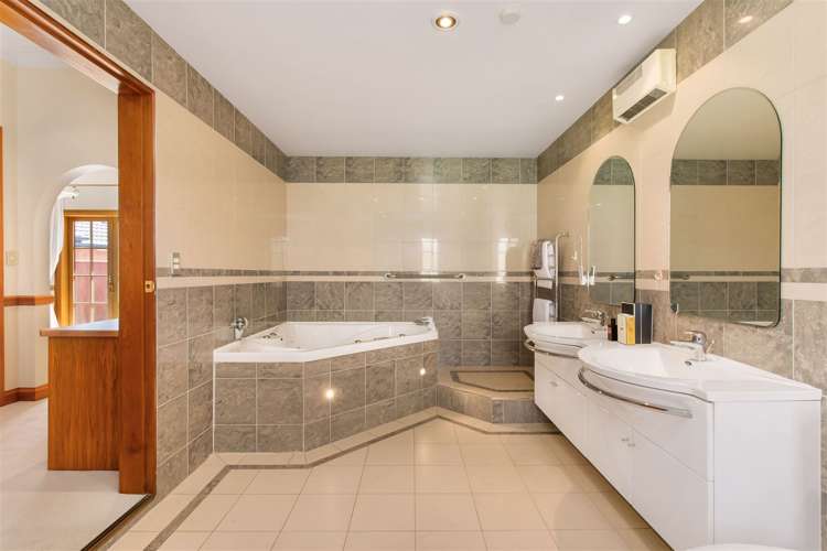 23 Stableford Green Burnside_14