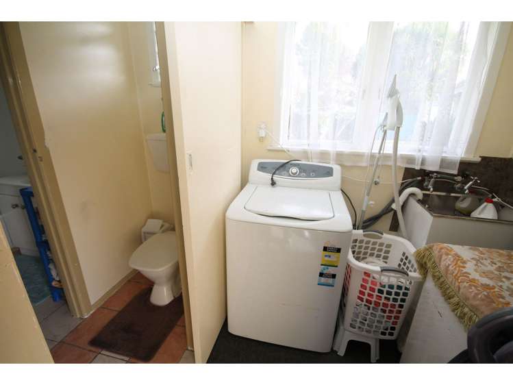 65 Valentine Street Papakura_9