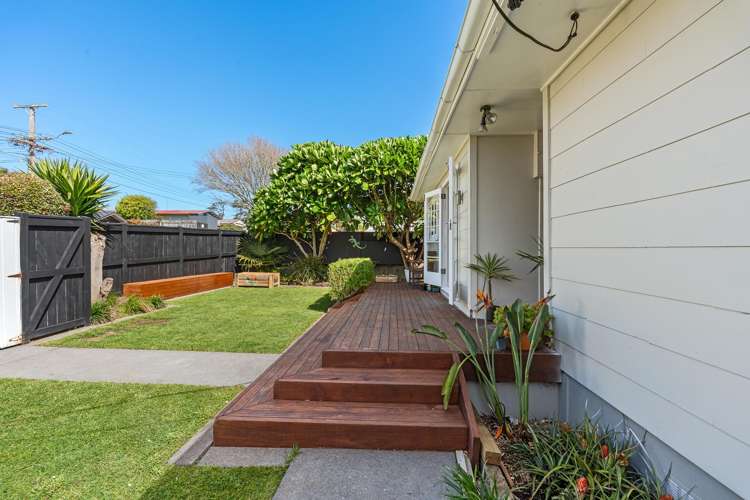 51 Woodleigh Street Frankleigh Park_18