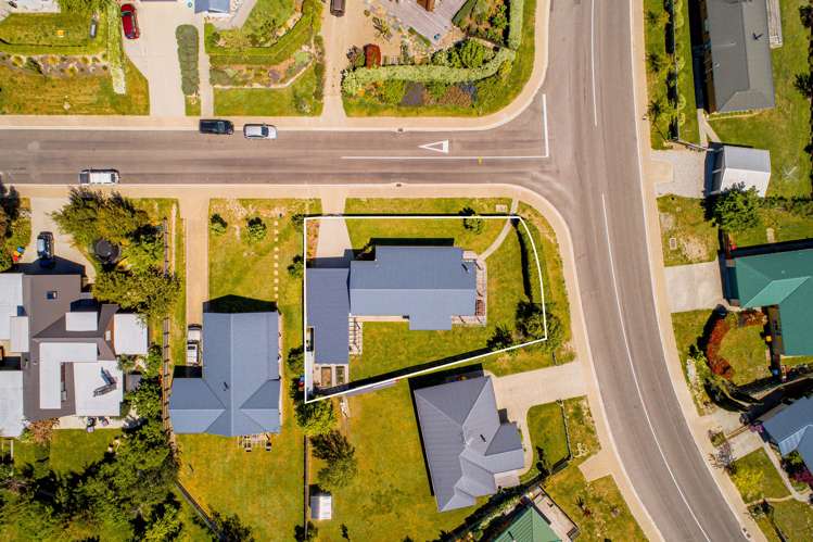 17 Kings Drive Wanaka_19