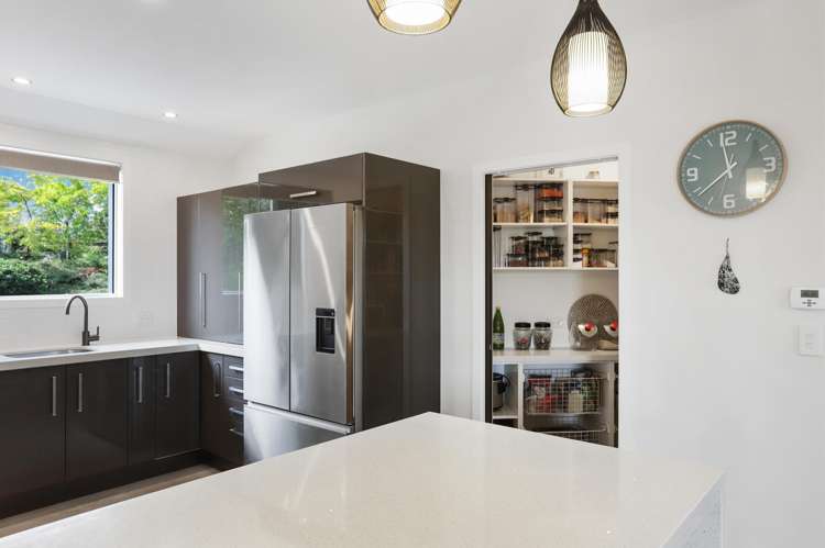 21 Carter Road Oratia_11