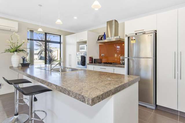 64 Arabian Drive Papamoa_3