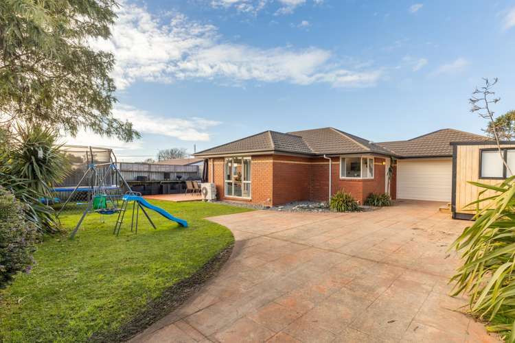 260E Breezes Road_0