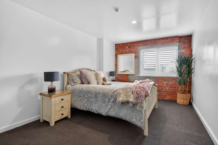 2/38 Bay Street Petone_18