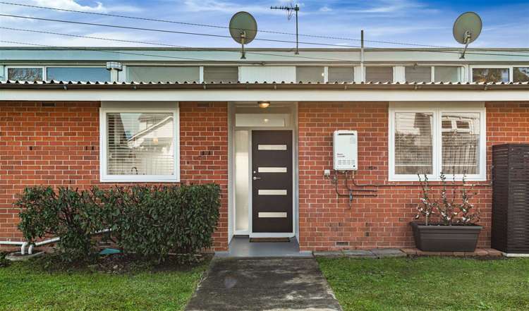 3/6 North Avenue Narrow Neck_11