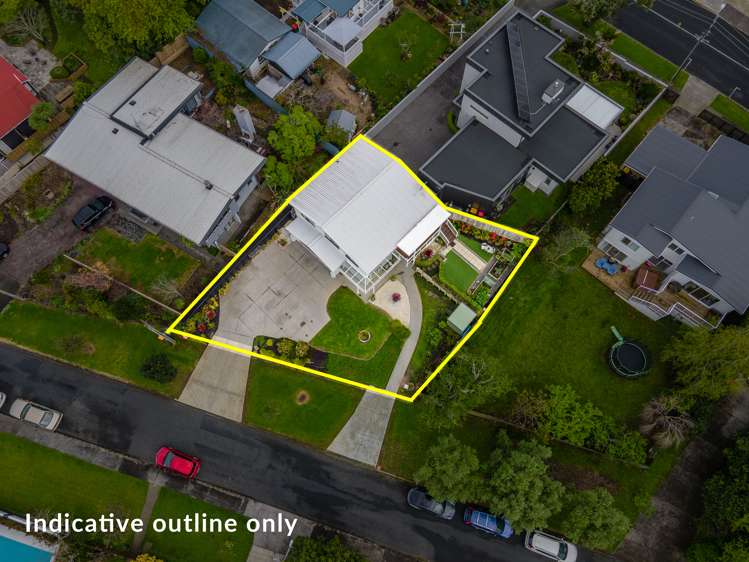 14 Luplau Crescent Cockle Bay_26