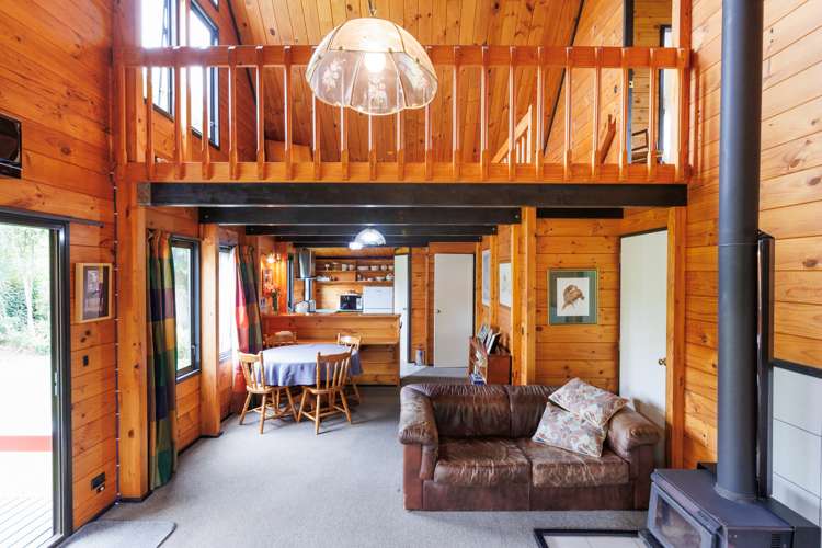 4 Aitken Street Bulls_8