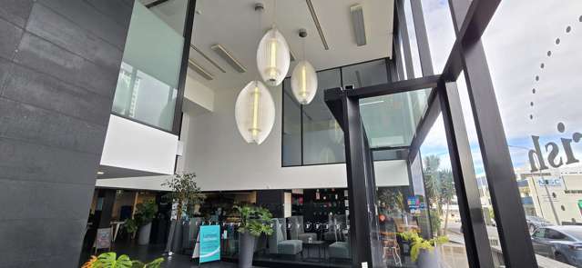 19-21 Como Street Takapuna_1