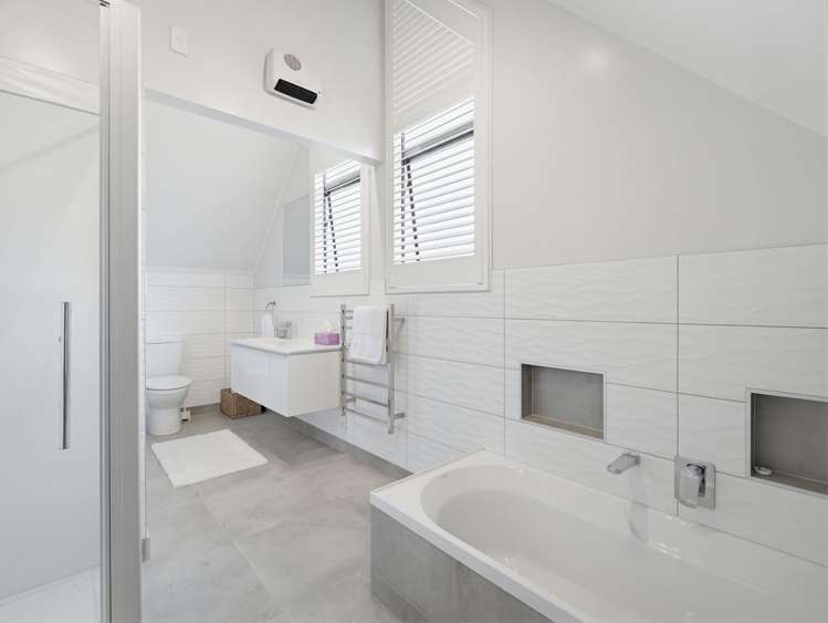 74B Grand Vue Road Kawaha Point_23