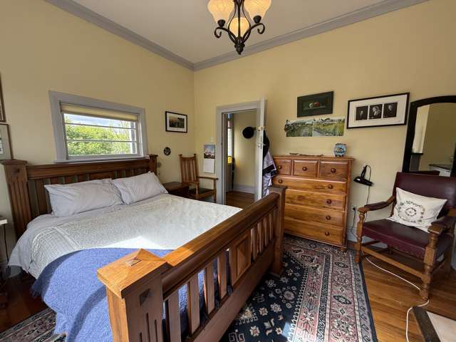 24 Main Road Owaka_2