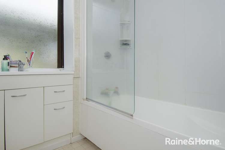 1 Upland Street Brookfield_6