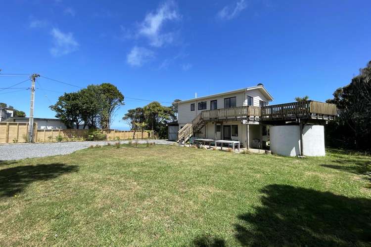 145 Piha Road_2