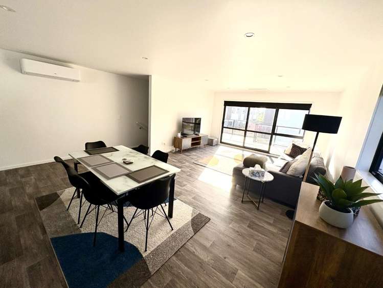 15 Rose Crescent 11056_4