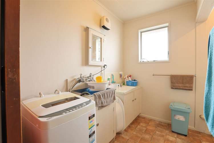 2/55 Cameron Street Ashburton_4