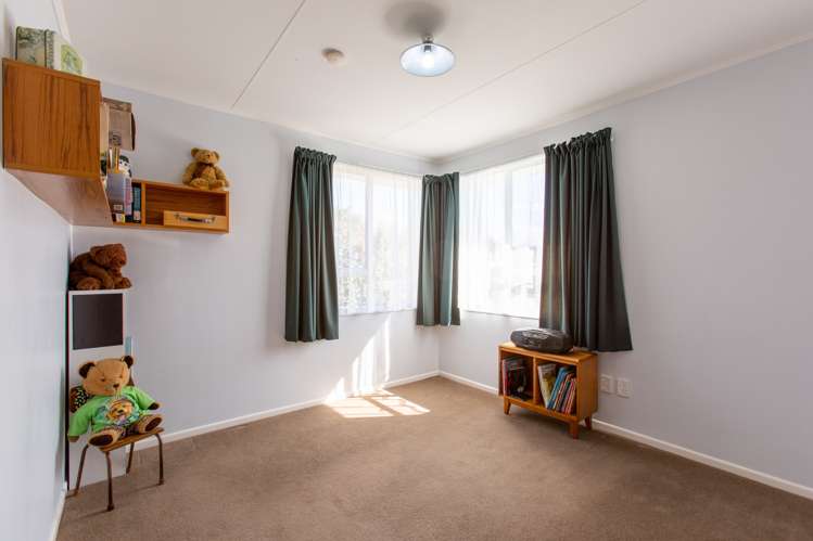 8 Madrid Street Dannevirke_10