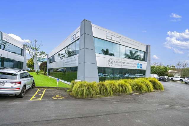 1/100 Bush Road Albany_2