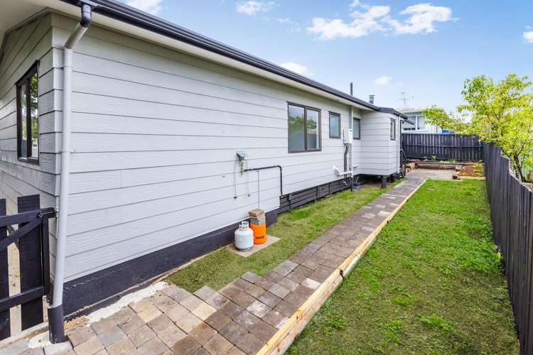 2/55 Alfriston Road Manurewa East_4