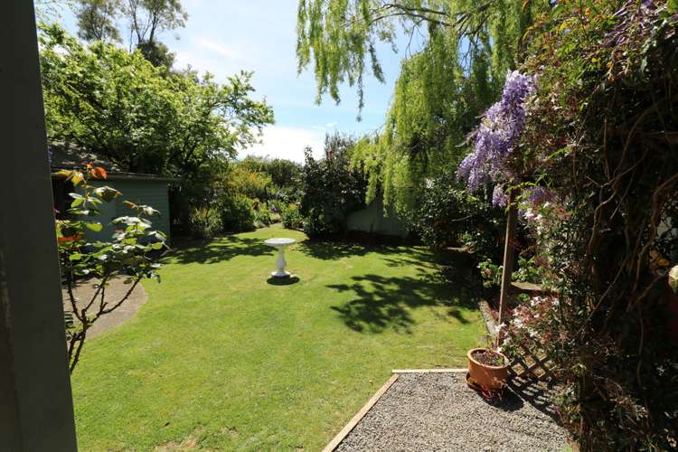 38 Victoria Street Carterton_20