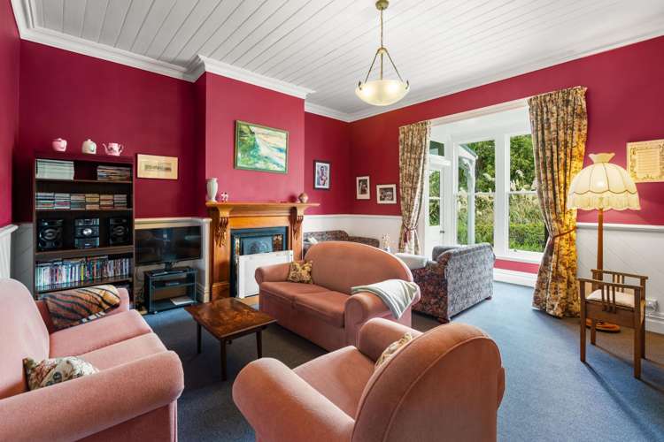 5849 Christchurch Akaroa Road Barrys Bay_8