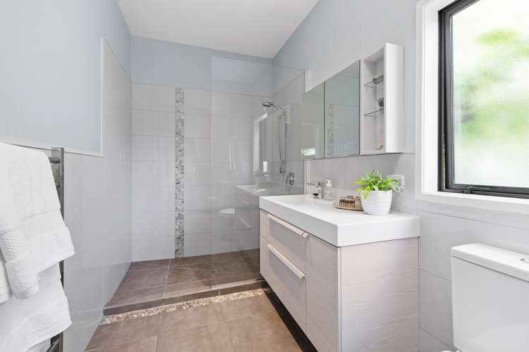 132 Motu Road Kumeu_14