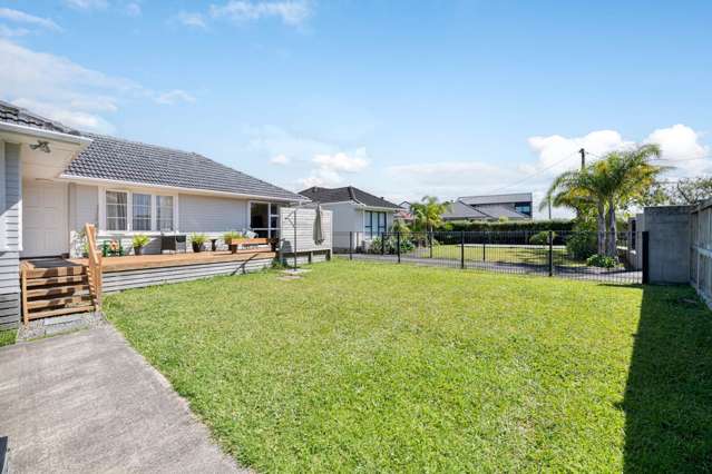 69 Neil Avenue Te Atatu Peninsula_3