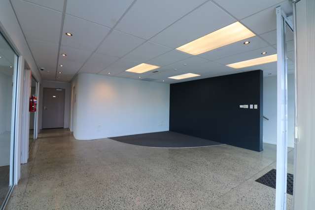 1/15 Saturn Pl Albany_1