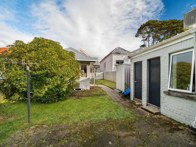 35 Carlyle Street North East Valley_17