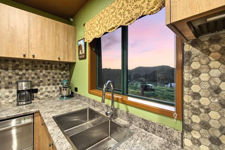 23 Edwin Road Karangahake_12