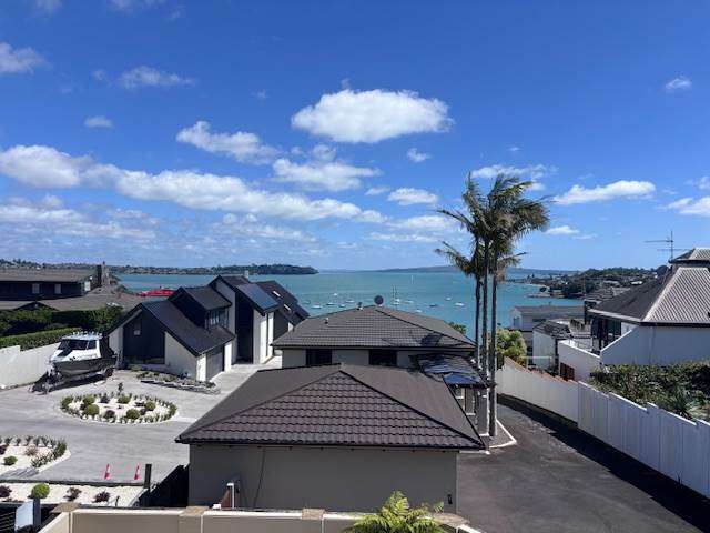 1/15A Takutai Avenue Bucklands Beach_2
