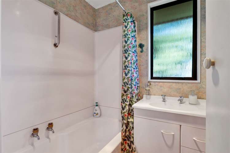 1/12 Atiawa Street Glen Avon_9