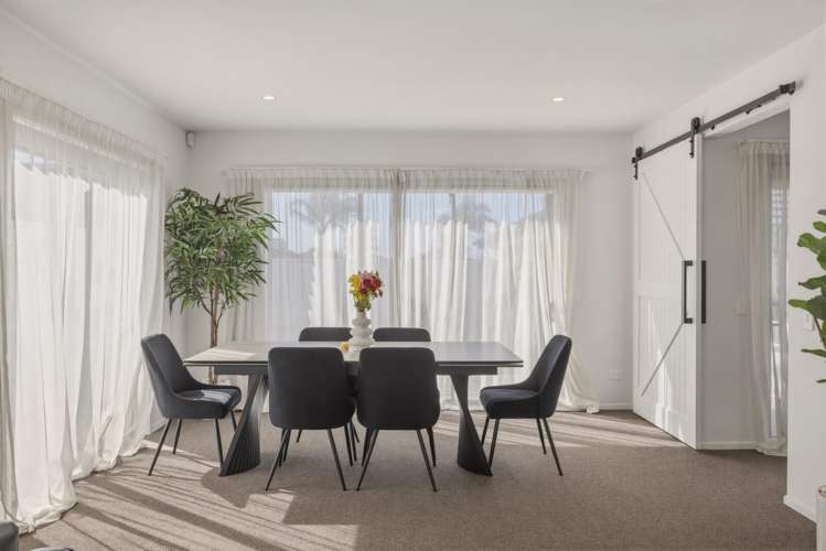 12 Mida Close_2