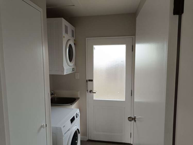 2/988 High Street Avalon_2