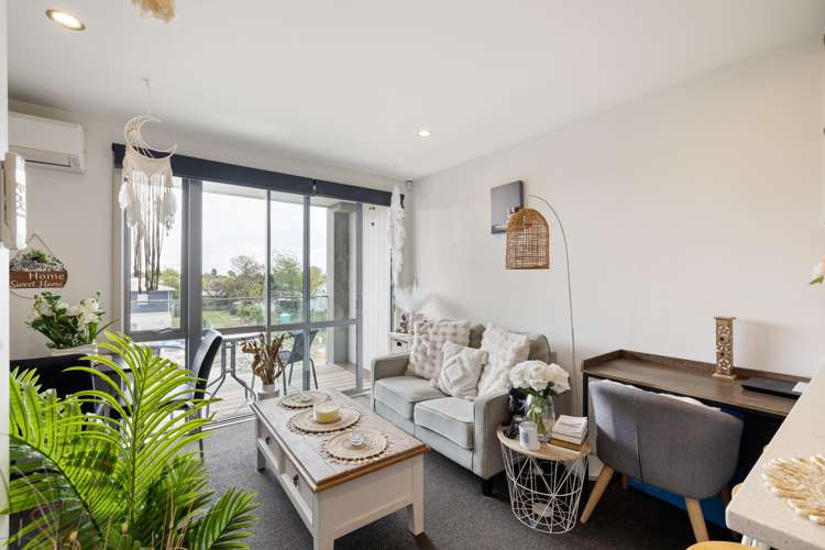 9/376 Worcester Street Linwood_3