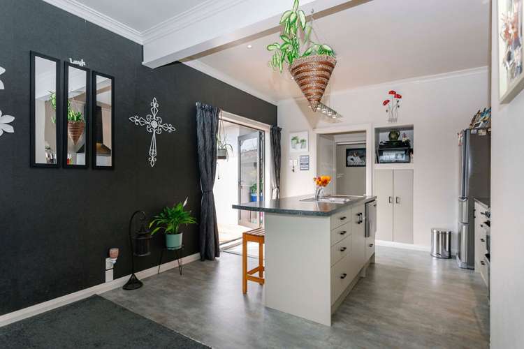 49 Barraud Street Dannevirke_3