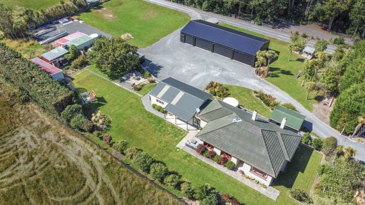 99 Black Road Otatara_26