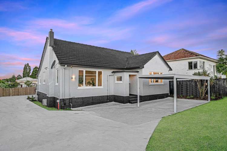 4029 Great North Road Glen Eden_25