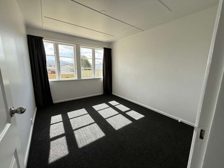 16 Newcombe Street Naenae_8