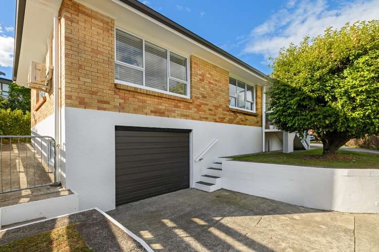 24 Warwick Place Brookfield_31