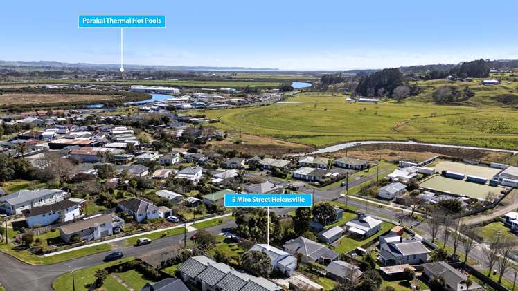 5 Miro Street Helensville_13