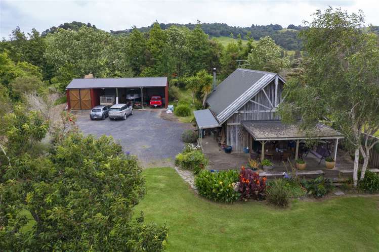 200 Highway 22 Pukekawa_16