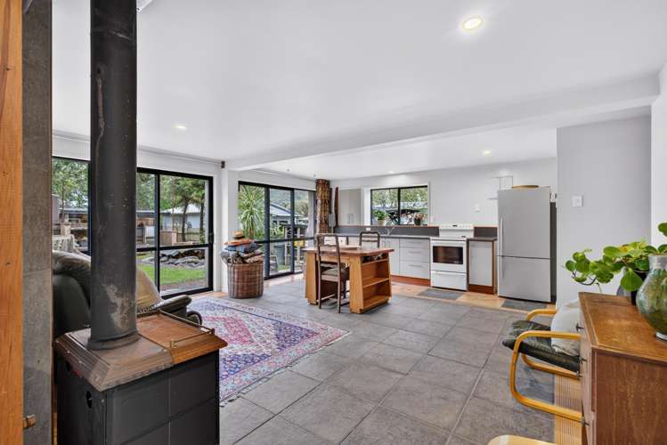 2 Quentin Place, Mahanga Mahia Peninsula_23
