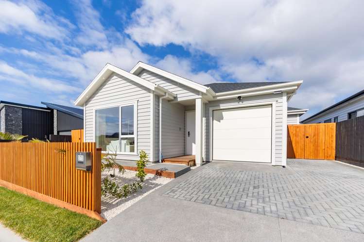 375 Te Taruna Drive Wainui_1